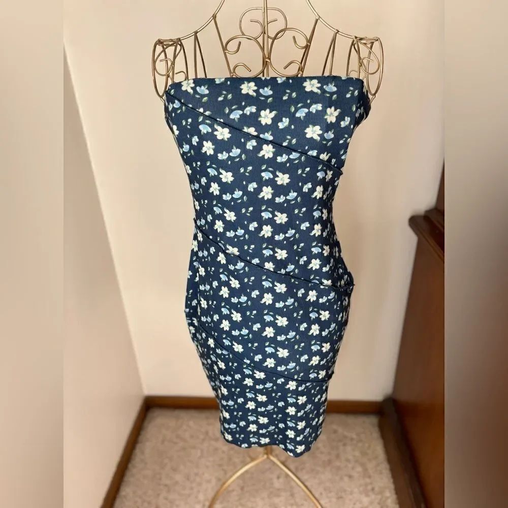Princess Polly Oscar Strapless Floral Mini Dress Navy Size 8